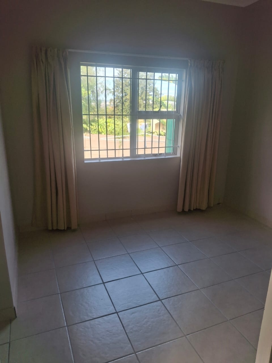 4 Bedroom Property for Sale in Vanes Estate Eastern Cape